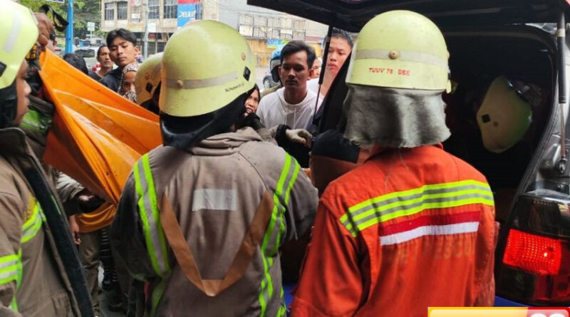 tragedi satu keluarga tewas akibat kebakaran ruko di pekanbaru